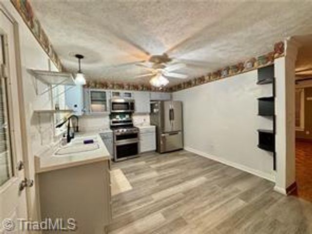 144 Strawberry Lane, Mount Airy, NC 27030