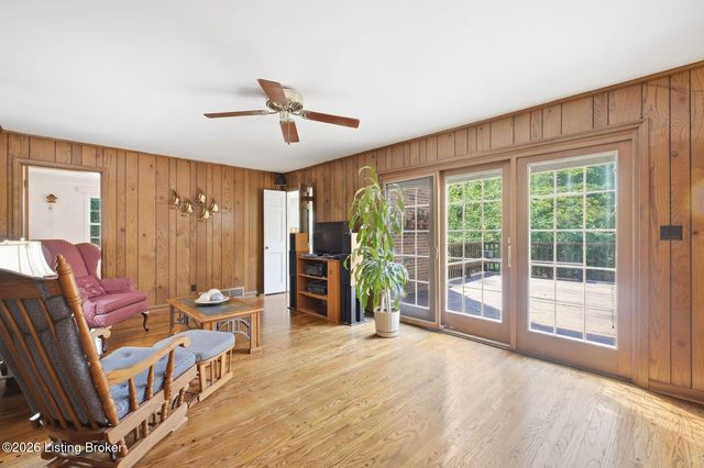 2324 Thornhill Rd, Louisville, KY 40222