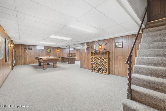 2324 Thornhill Rd, Louisville, KY 40222