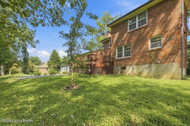 2324 Thornhill Rd, Louisville, KY 40222