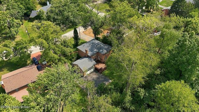2324 Thornhill Rd, Louisville, KY 40222