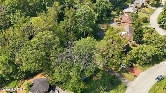 2324 Thornhill Rd, Louisville, KY 40222