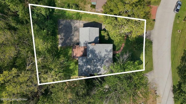 2324 Thornhill Rd, Louisville, KY 40222