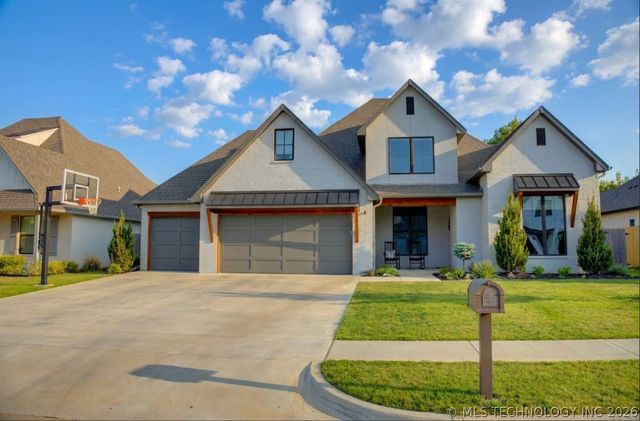 12238 S 102nd East Avenue, Bixby, OK 74008