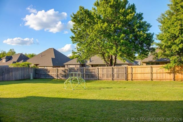 12238 S 102nd East Avenue, Bixby, OK 74008