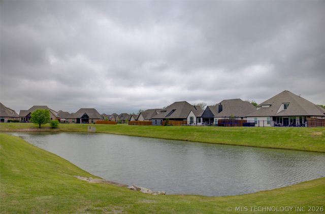 12238 S 102nd East Avenue, Bixby, OK 74008
