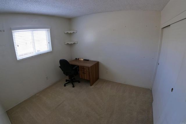 7887 Rancho Fanita Dr. B, Santee, CA 92071