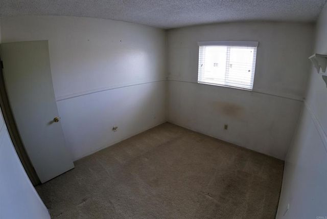 7887 Rancho Fanita Dr. B, Santee, CA 92071