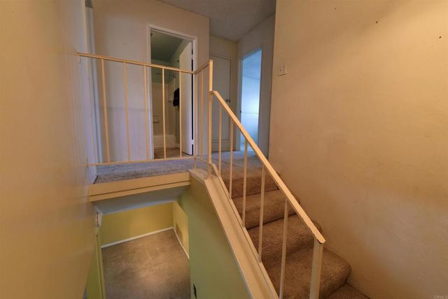 7887 Rancho Fanita Dr. B, Santee, CA 92071