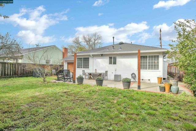 3162 Salvio St, Concord, CA 94519