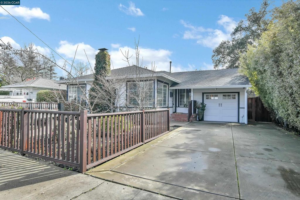 3162 Salvio St, Concord, CA 94519