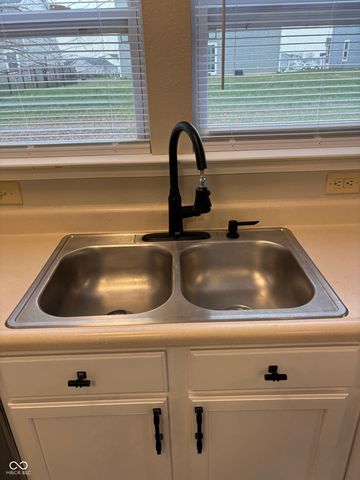 1380 King Maple Drive, Greenfield, IN 46140