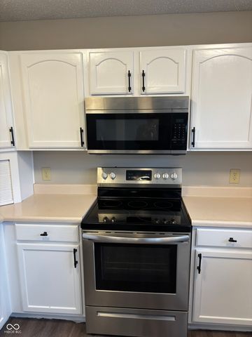 1380 King Maple Drive, Greenfield, IN 46140