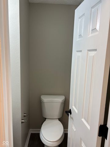 1380 King Maple Drive, Greenfield, IN 46140