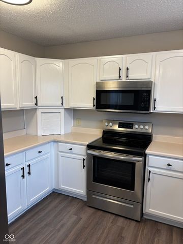 1380 King Maple Drive, Greenfield, IN 46140