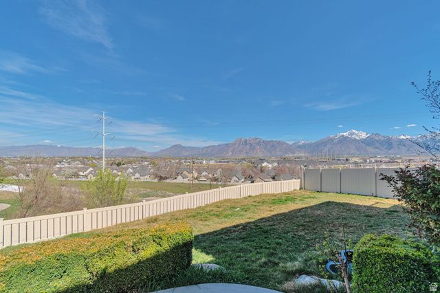 1072 W HARVEST VIEW WAY, West Jordan, UT 84084
