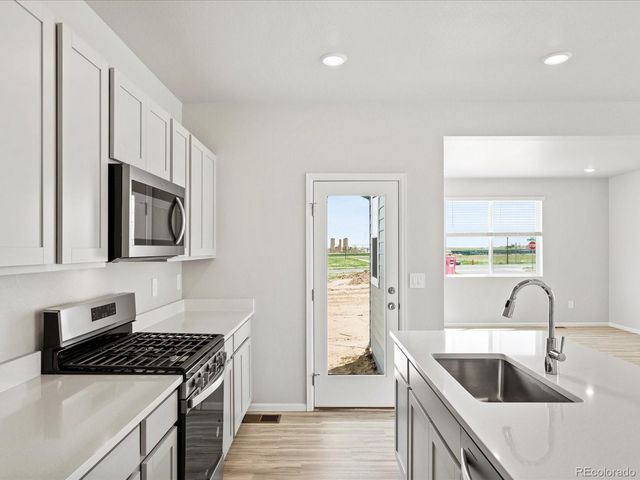 548 97th Avenue, Greeley, CO 80631