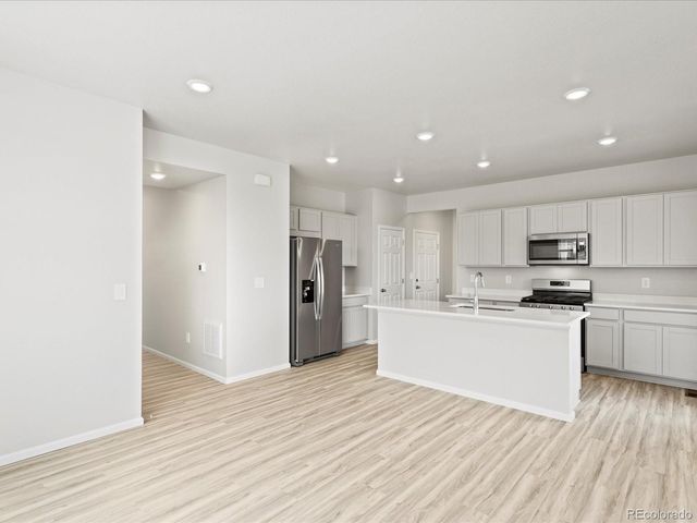 548 97th Avenue, Greeley, CO 80631