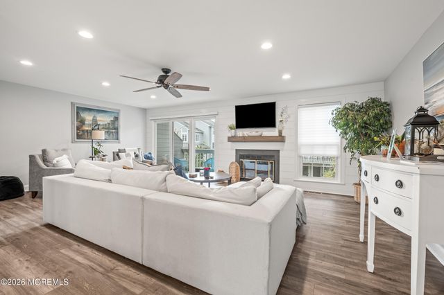 241 Schooner Circle 214, Neptune Township, NJ 07753