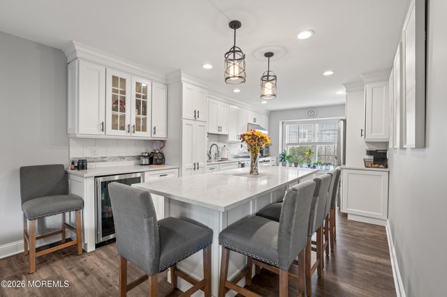 241 Schooner Circle 214, Neptune Township, NJ 07753