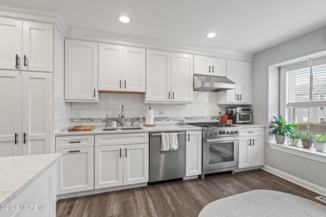 241 Schooner Circle 214, Neptune Township, NJ 07753