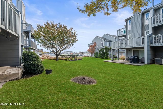 241 Schooner Circle 214, Neptune Township, NJ 07753