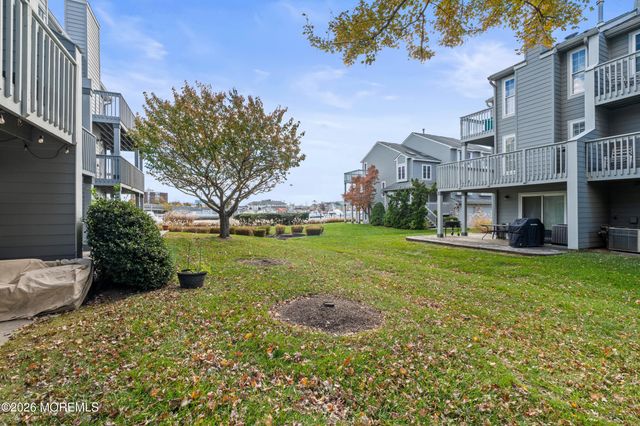 241 Schooner Circle 214, Neptune Township, NJ 07753