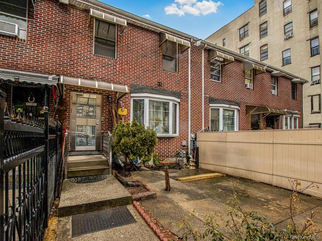 526 E 139th Street, Bronx, NY 10454