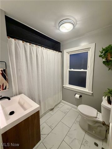 4334 W 60th Street, Cleveland, OH 44144