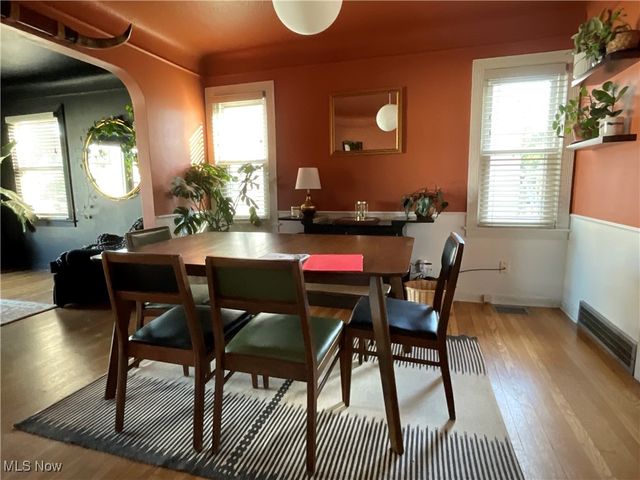 4334 W 60th Street, Cleveland, OH 44144