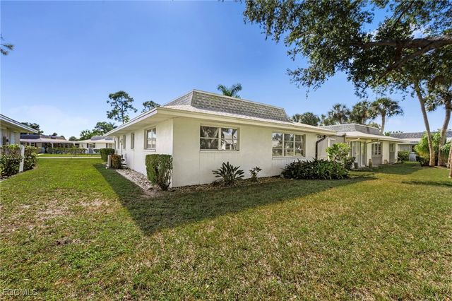 536 Pangola DR, North Fort Myers, FL 33903