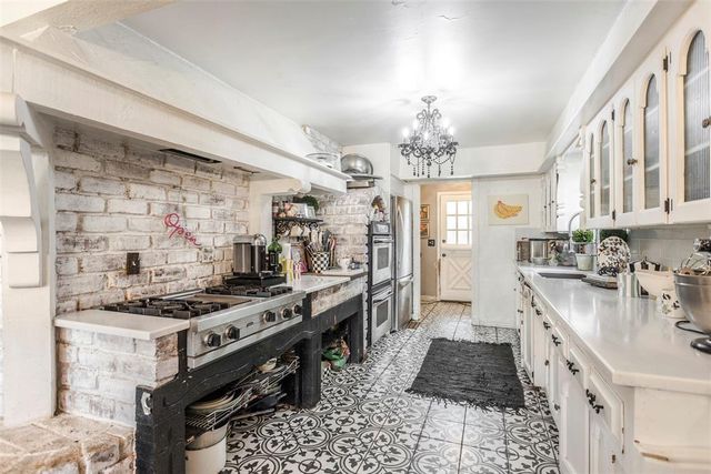 6101 N Barnes Avenue, Oklahoma City, OK 73112
