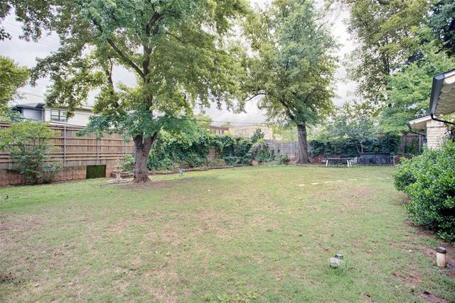 6101 N Barnes Avenue, Oklahoma City, OK 73112