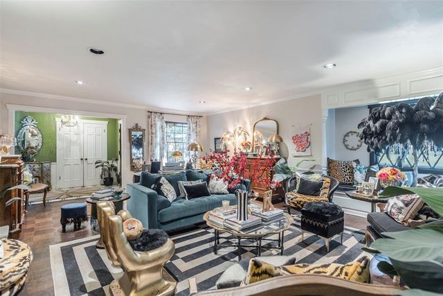 6101 N Barnes Avenue, Oklahoma City, OK 73112