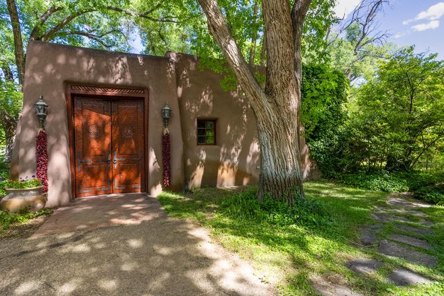 0000 Rio Grande Boulevard NW, Los Ranchos, NM 87107