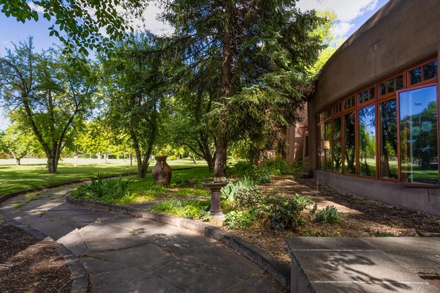 0000 Rio Grande Boulevard NW, Los Ranchos, NM 87107