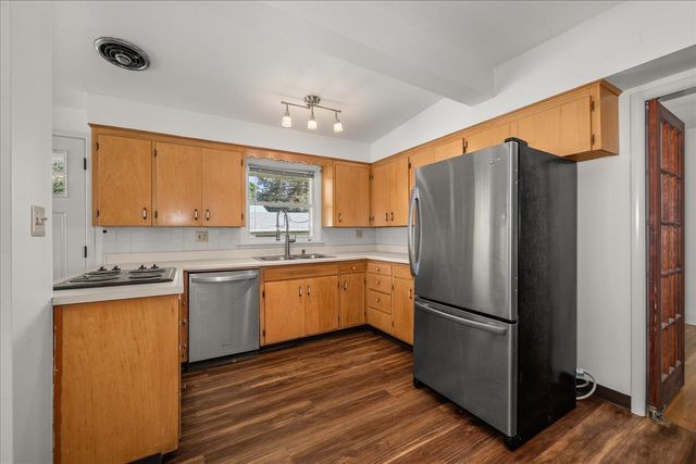 3528 W Glass Ave, Spokane, WA 99205