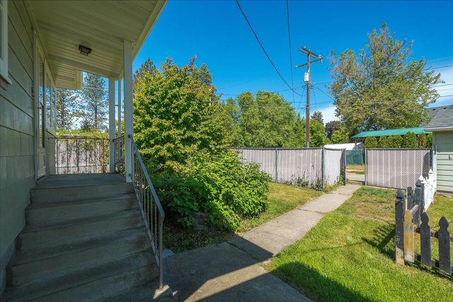 3528 W Glass Ave, Spokane, WA 99205
