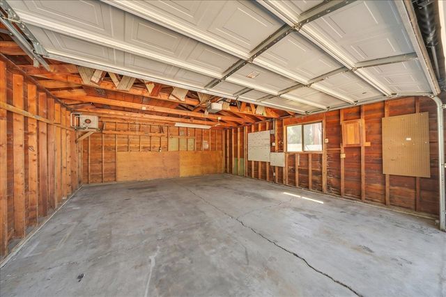 3528 W Glass Ave, Spokane, WA 99205