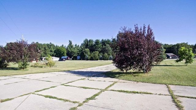 11640 W Monroe Road, Riverdale, MI 48877