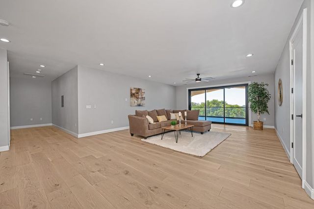2040 W Green Springs Rd, El Dorado Hills, CA 95762
