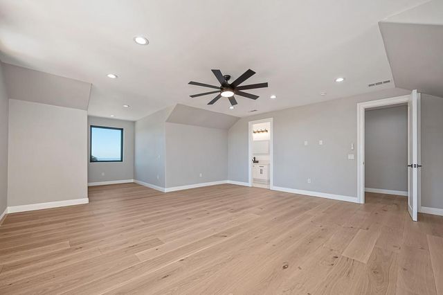 2040 W Green Springs Rd, El Dorado Hills, CA 95762