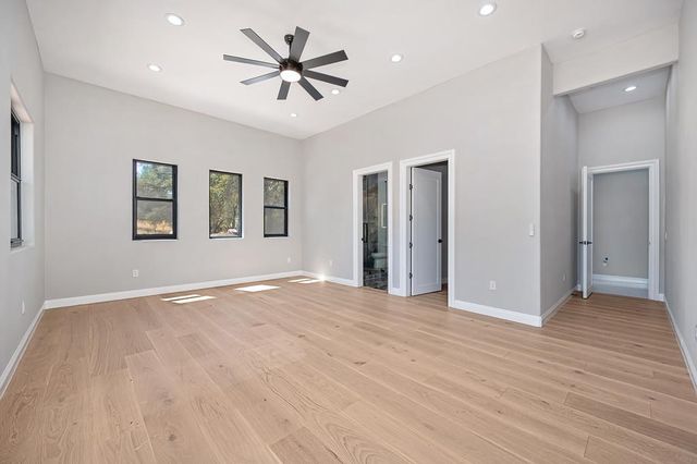 2040 W Green Springs Rd, El Dorado Hills, CA 95762