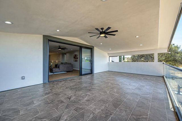 2040 W Green Springs Rd, El Dorado Hills, CA 95762