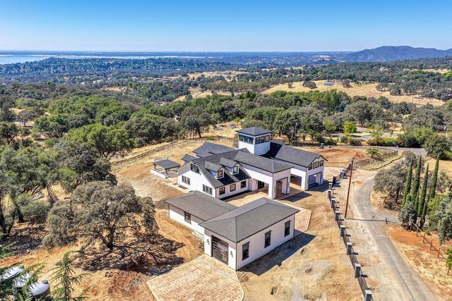 2040 W Green Springs Rd, El Dorado Hills, CA 95762