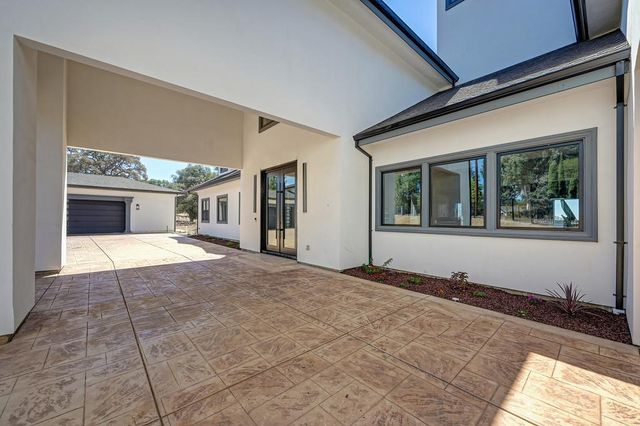2040 W Green Springs Rd, El Dorado Hills, CA 95762