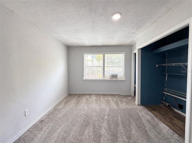 2228 N ORANGE AVENUE, Sarasota, FL 34234