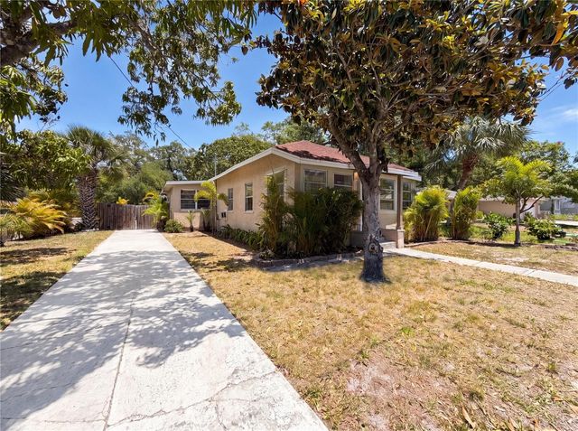 2228 N ORANGE AVENUE, Sarasota, FL 34234