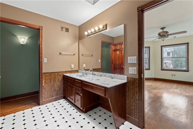 631 5th Street, Oakmont, PA 15139