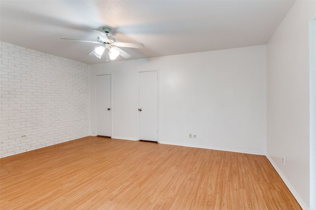 2107 Briarwood Boulevard, Arlington, TX 76013